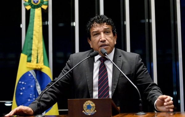 Senador apresenta projeto de lei para proibir transações financeiras relacionadas à participação em jogos de azar e loterias não autorizadas