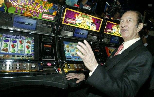 Morreu Stanley Ho, 'rei' do jogo de Macau BNL Data