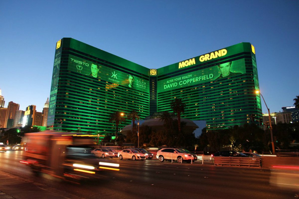 MGM Grand Las Vegas com 6 mil quartos, cassino e rios artificiais - BNLData