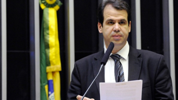 Pirâmides financeiras de criptomoedas entram na mira das CPIs, diz deputado