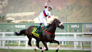 Pimper’s Paradise, a força do 89º GP Brasil (G1)