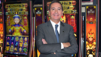 AGEM Memorial Awards homenageia Sebastian Salat da Zitro e Alan Feldman da MGM na G2E