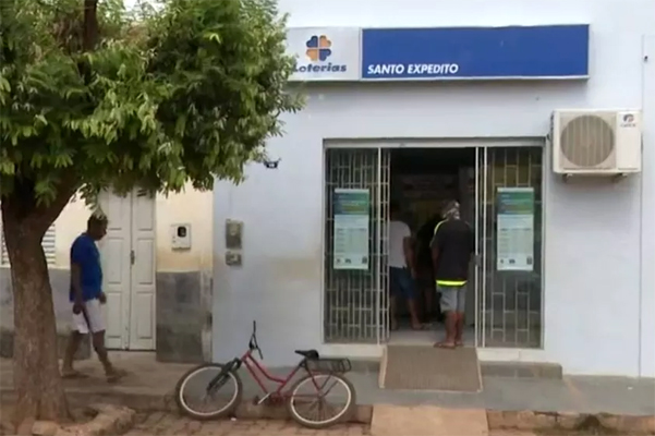 Com prêmio da Mega-Sena de aposta feita na BA, milionário poderia comprar um carro de R$ 50 mil em cada dia do ano