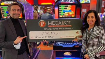 Francês aposta apenas 2 euros (R$ 13) e ganha mais de 2,6 milhões (R$ 16,5 mi) em cassino