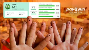 Clientes satisfeitos com o atendimento da Pay4Fun
