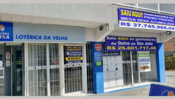 Vencedores da Mega-Sena em Blumenau resgatam prêmio milionário