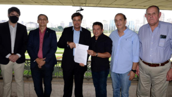 Ministro do Turismo trata de turismo equestre e conhece projeto de restauração do Jockey Club de SP