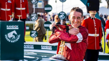 Dois cavalos morreram após corrida de cavalo na Inglaterra