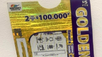 Mulher ganha bolada após marido evitar que bilhete premiado virasse lixo