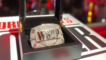 Diamantes e rubis: veja detalhes do bracelete do Main Event da WSOP