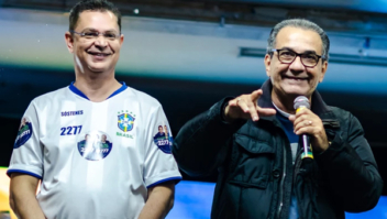 Deputado pastor Sóstenes Cavalcante pode ter cometido crime ao usar escudo da CBF em camisa de campanha sem autorização