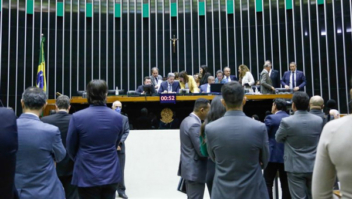 Deputados aprovam substitutivo do Senado Federal que cria as Loterias para financiar saúde e turismo