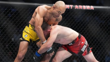 José Aldo perde no UFC 278 em luta frustrante e faz Drake perder U$ 1 milhão