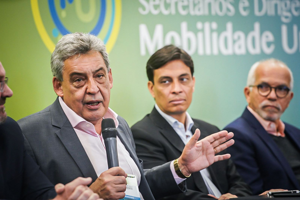 Prefeitos querem legalização dos jogos de azar para financiar transporte