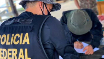 Quadrilha que aliciava funcionários de lotéricas para fraudar dados é alvo da Polícia Federel em Campo Grande