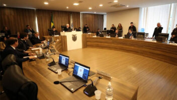 CCJ aprova alteração na Lei que instituiu a loteria do Estado do Paraná