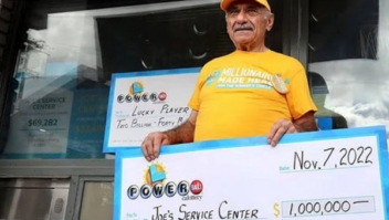 Dono de loja que vendeu bilhete a ganhador de R$ 10,9 bilhões em loteria ganha presente: R$ 5,2 mi