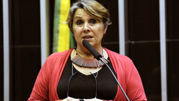 Comissão debate jogo educativo usado no combate à violência contra as mulheres