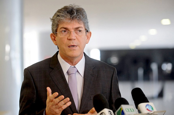 Gaeco denuncia Ricardo e Coriolano Coutinho por suposta interferência na LOTEP