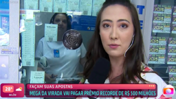 Repórter da Globo é atacada por bolsonarista ao vivo durante reportagem sobre a Mega da Virada