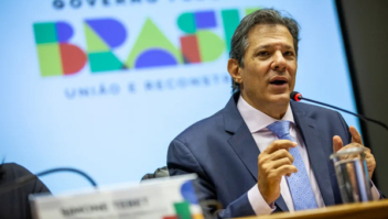 O Globo: Fernando Haddad avalia a tributação de site de apostas