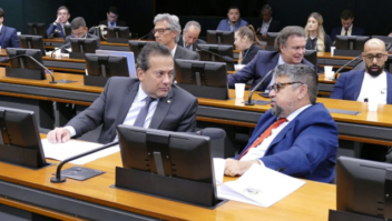 Deputados do RJ aprovam subcomissão no Turismo para estudar legalização de cassinos