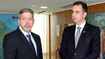 O Globo registra que Rodrigo Pacheco trava projeto aprovado da Câmara e cita exemplo da legalização do jogo