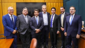 Presidente do Flamengo circula por Brasília