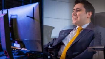 Especialista em Direito Gamer detalha funções e contrato publicitários de atletas e times de E-Sports