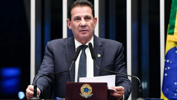 Vanderlan vai tirar licença do Senado após análises da reforma tributária, offshores e apostas esportivas
