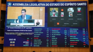 Governo pauta e Assembleia aprova PL que cria loteria estadual na última sessão do ano