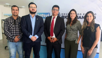 Representantes da Campanha Nacional de Escolas da Comunidade visitam a LOTERJ