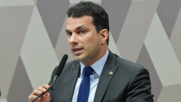 CCJ adia votação para debater regulamentação de cassinos e bingos