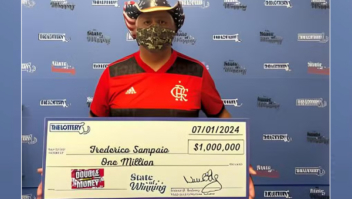 Brasileiro flamenguista ganha prêmio de US$ 1 milhão na loteria nos EUA 1