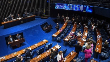 Senadores buscam consenso para votar proposições polêmicas como a legalização dos jogos