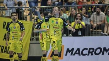 Mr. Jack fará ações promocionais com torcedores na partida entre Jaraguá e Magnus pela Liga Nacional de Futsal 1