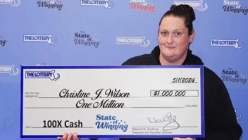 Mulher ganha prêmio de US$ 1 milhão duas vezes em 10 semanas de Massachusetts