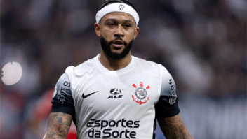 Vitória no Brasileirão e efeito Depay fazem Corinthians sair do Z-4 nas casas de apostas
