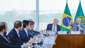 Governo irá impor restrições de meios de pagamentos a bets, diz secretário 1