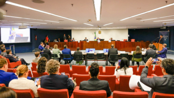 STF inicia debate sobre impactos das apostas online