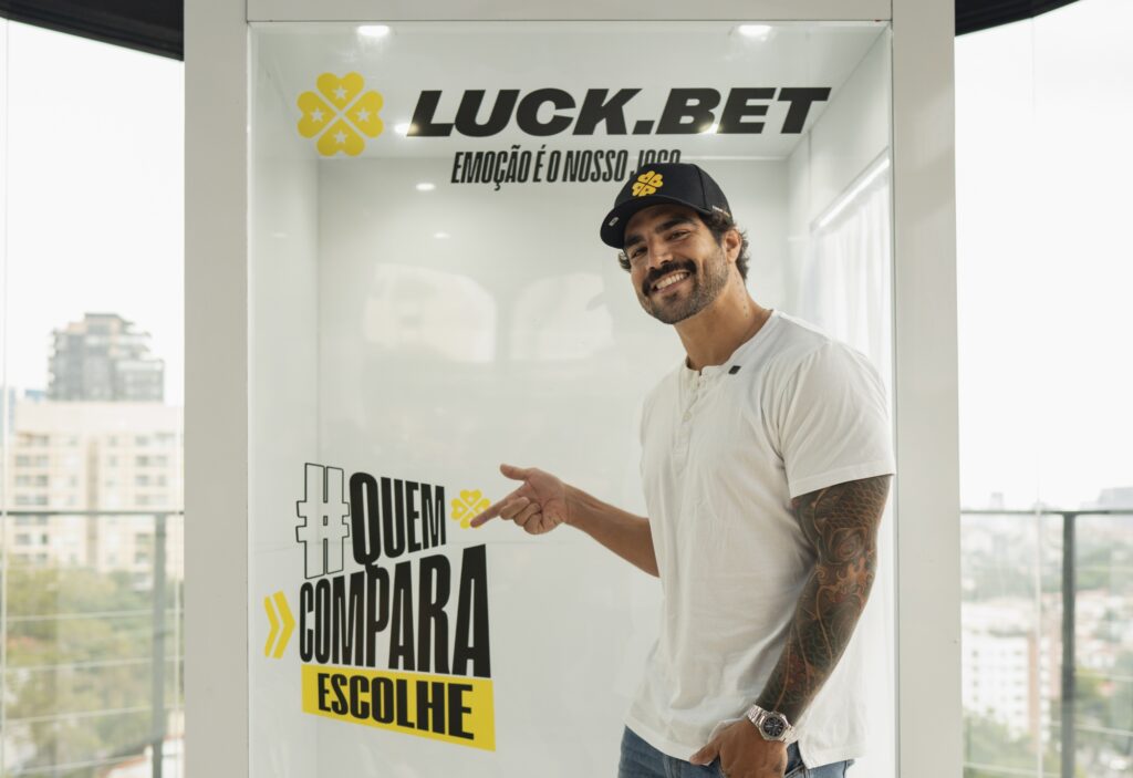 Com foco em promover o Jogo Responsável, Luck.bet anuncia Caio Castro como seu novo embaixador