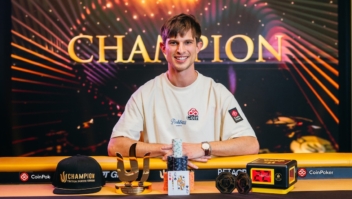 Ex-jogador de futebol que largou a carreira para se tornar profissional de poker conquista R$ 10 milhões em campeonato 1