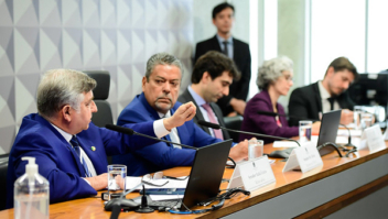 Risco de crédito é significativamente maior para apostadores em bets, diz Galípolo