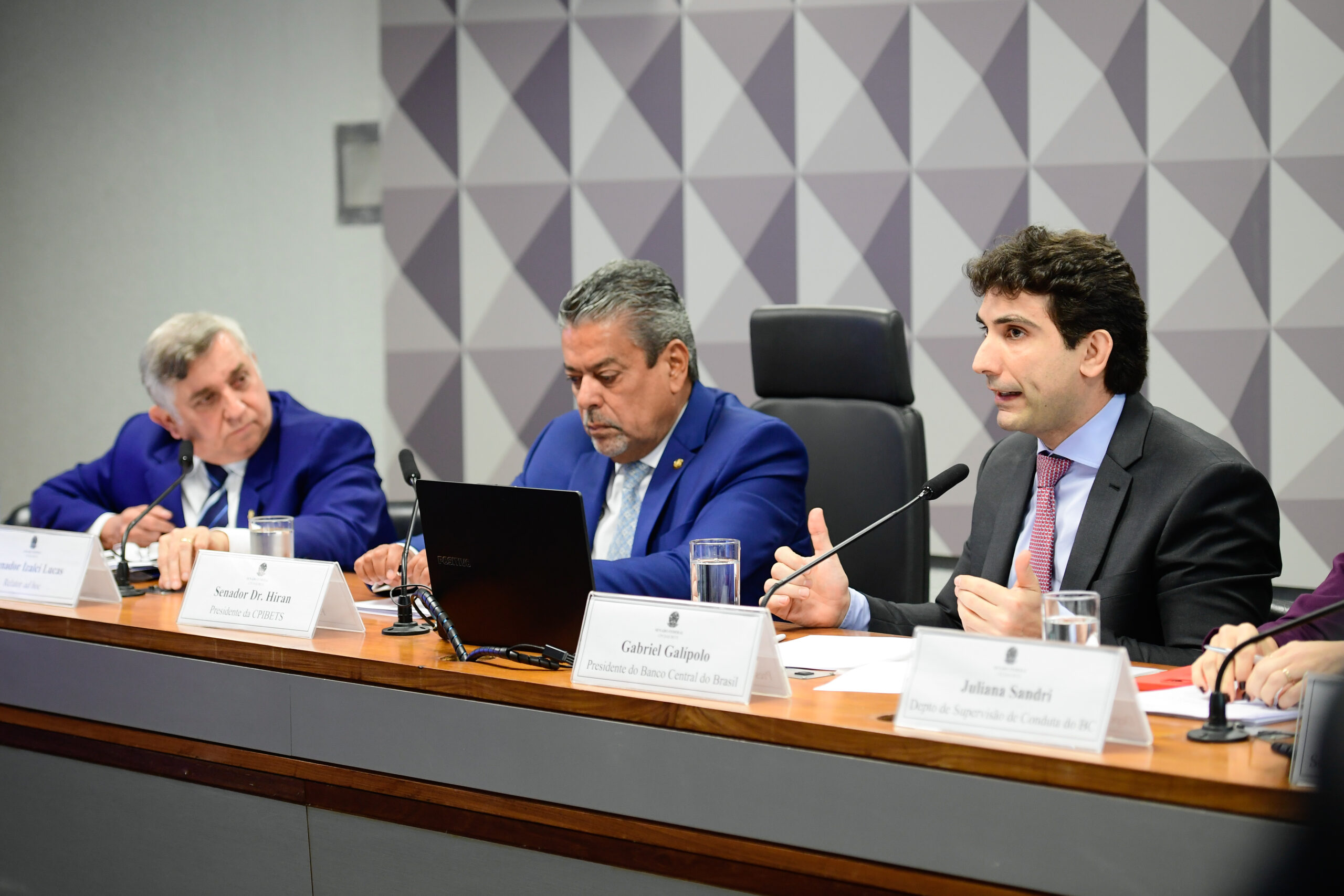 Galípolo diz à CPI que Banco Central não possui papel na regulamentação das bets 2