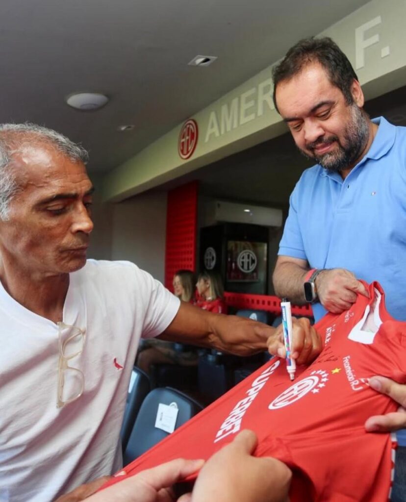 Cláudio Castro acompanha abertura do Carioca Série A2 Loterj em Mesquita 6