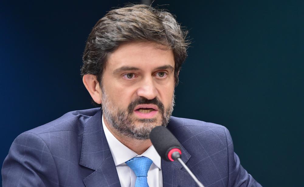 Deputado Bacelar cobra controle sobre apostas ilegais na Comissão de Fiscalização Financeira 4