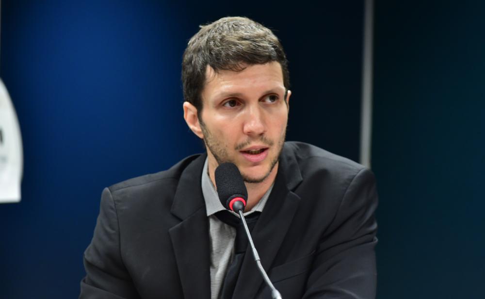 Deputado Bacelar cobra controle sobre apostas ilegais na Comissão de Fiscalização Financeira 6