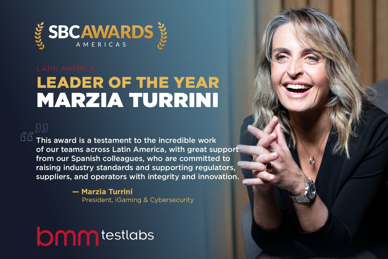 Marzia Turrini, da BMM Testlabs ganha o prêmio de "Líder do Ano (LATAM)’ no SBC Awards Americas 2025