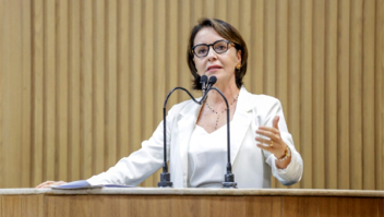 Prefeita de Aracaju evita posicionamento sobre Loteria Municipal e diz que tema ainda precisa ser amadurecido