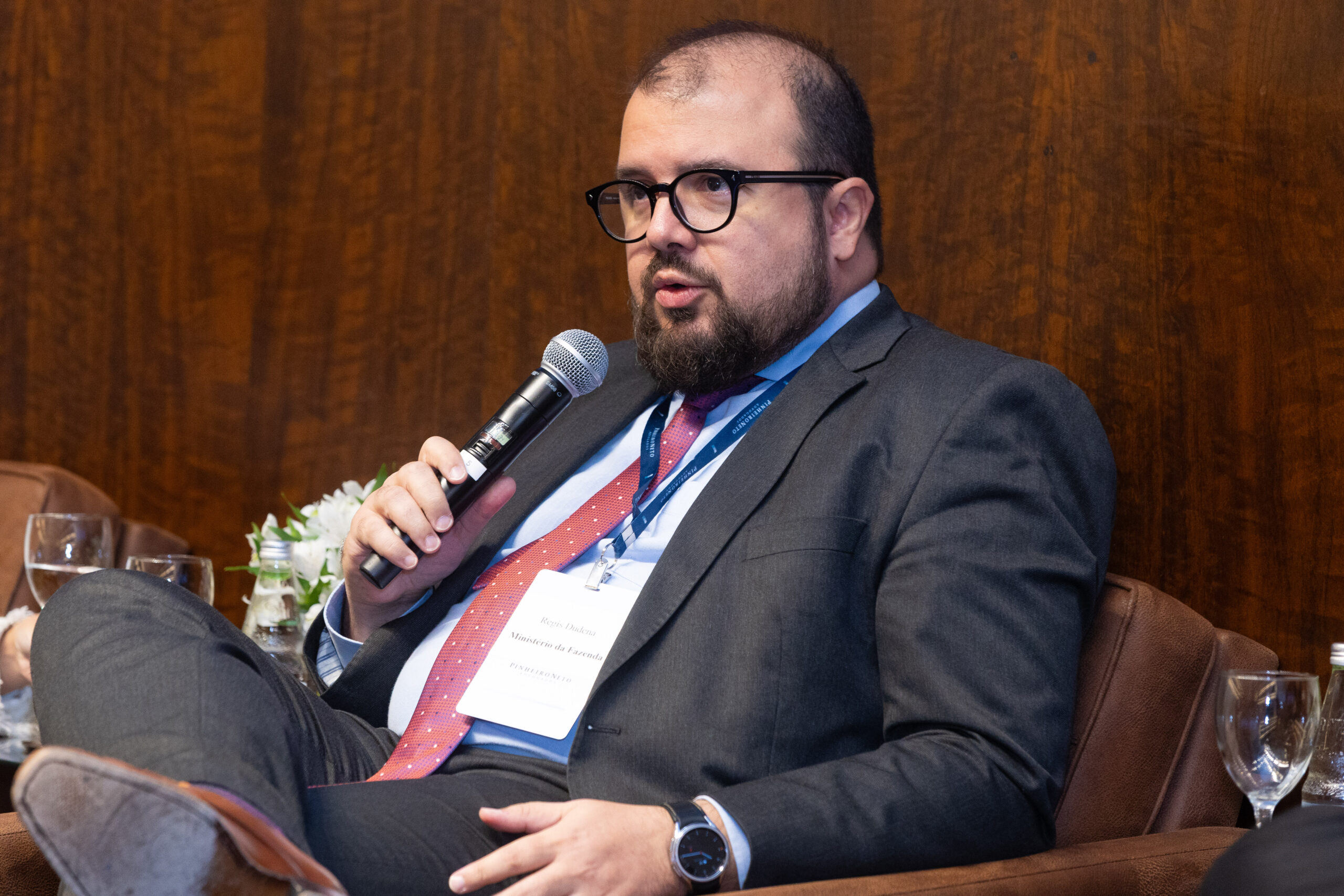 SPA-MF reforça importância da regulamentação das apostas de quota fixa no debate “O futuro das apostas no Brasil” 1
